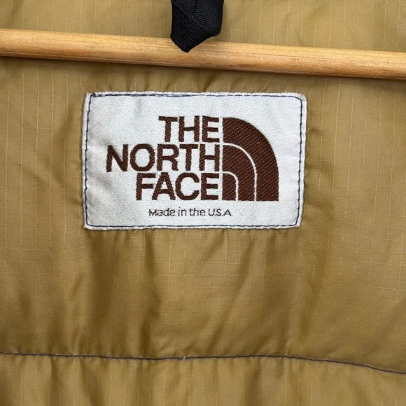 TRUE VINTAGE North Face Blue Quilted Puffy Vest - Picture 8 of 10